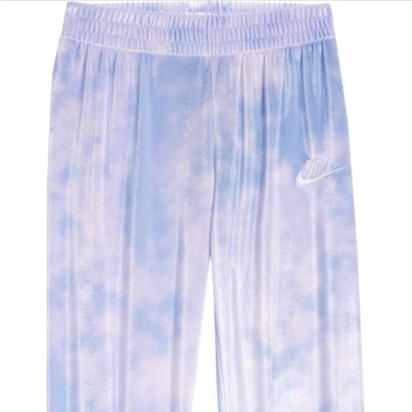 NIKE Girl’s velour jogger goes with sweatshirt NWT - Picture 3 of 5